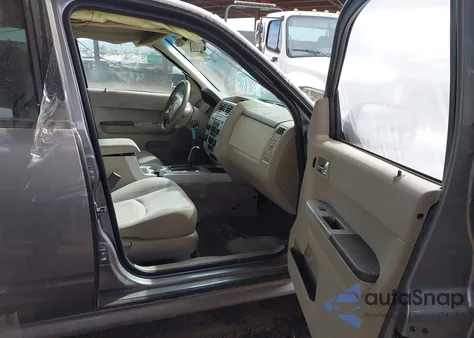 2008 Mercury Mariner I4 z USA, uszkodzony, nr VIN 4M2CU81Z08KJ17486